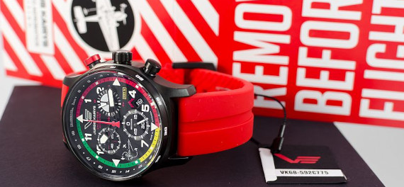 Wyjątkowy zegarek Vostok Europe Jurgis Kairys VK68-592C775 w dynamicznej akcji